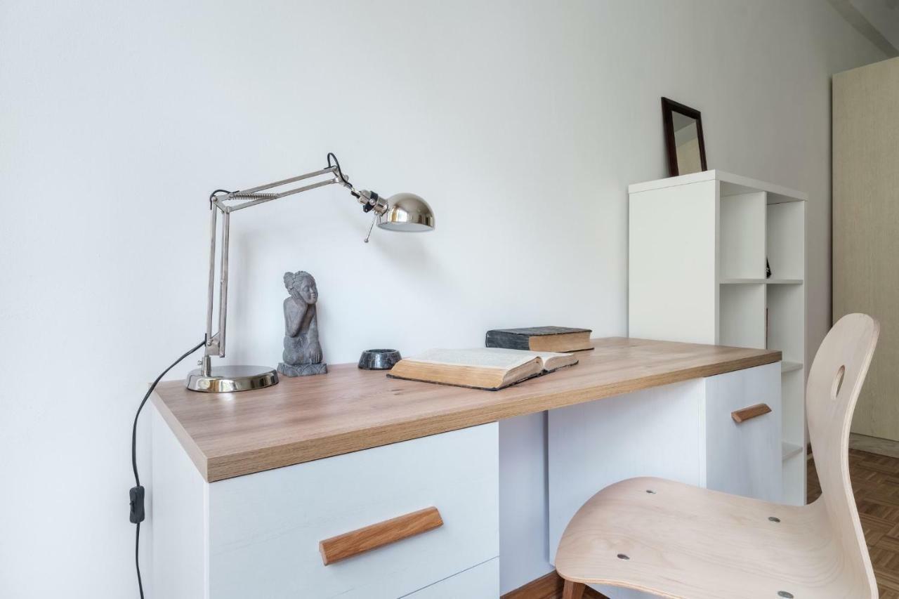Friends Avenue Apartment Варшава Екстериор снимка